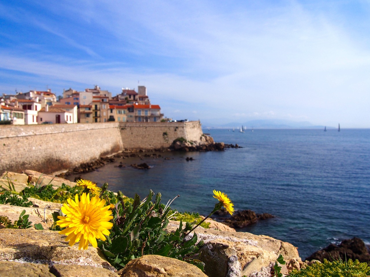 French Riviera Delights: 5-Day Adventure in Antibes